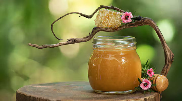 Manuka Honey: Nature’s Golden Secret for Healthy, Glowing Skin